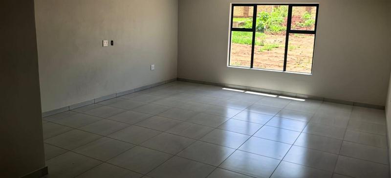 4 Bedroom Property for Sale in Buffelspoort North West